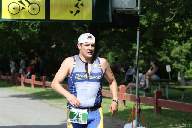 Pawling tri runner bib 25