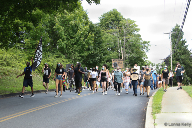 DIverse group fills the roadway